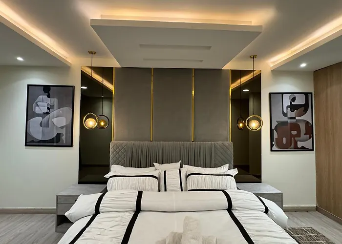 Gold Crest Luxury Hotel Apartments Dha Phase 4 Lahore